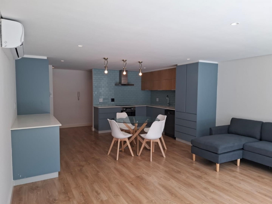 2 Bedroom Property for Sale in Sea Point Western Cape